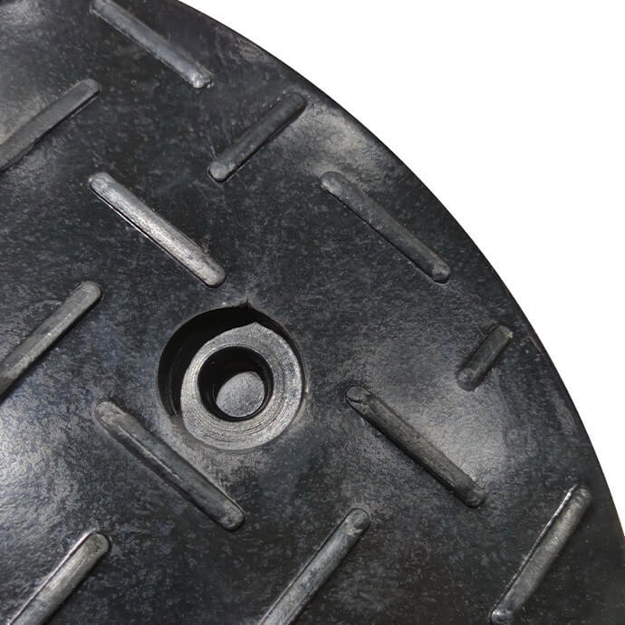 Guļošais policists - Ātruma slāpētājs Eurostal, 40 cm plata gala daļa, melna, ar stiprināšanas ausīm H4 3